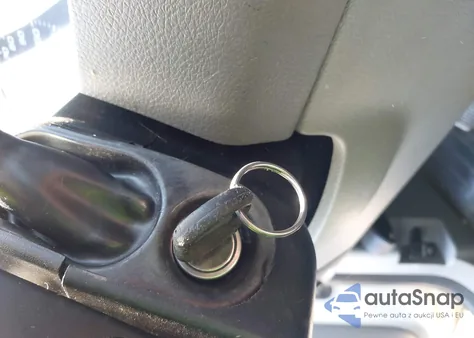 2005 Ford F-150 Stx/Xl/Xlt из США, поврежденный, VIN 1FTRF12WX5NA38763